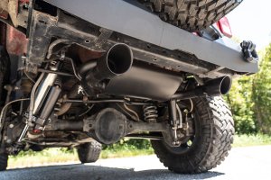 Jeep Wrangler Performance Exhaust - Dual Outlet - Rough Country - Dual-Outlet, Chambered Muffler - Matte Black - '07-'10